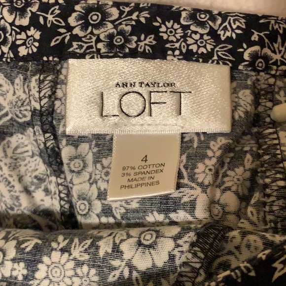 Ann Taylor Loft Floral Skirt - Picture 2 of 2
